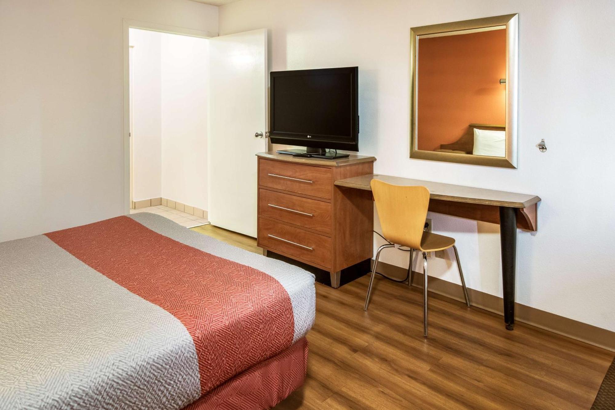 Motel 6-Dayton, Oh - Englewood Екстериор снимка