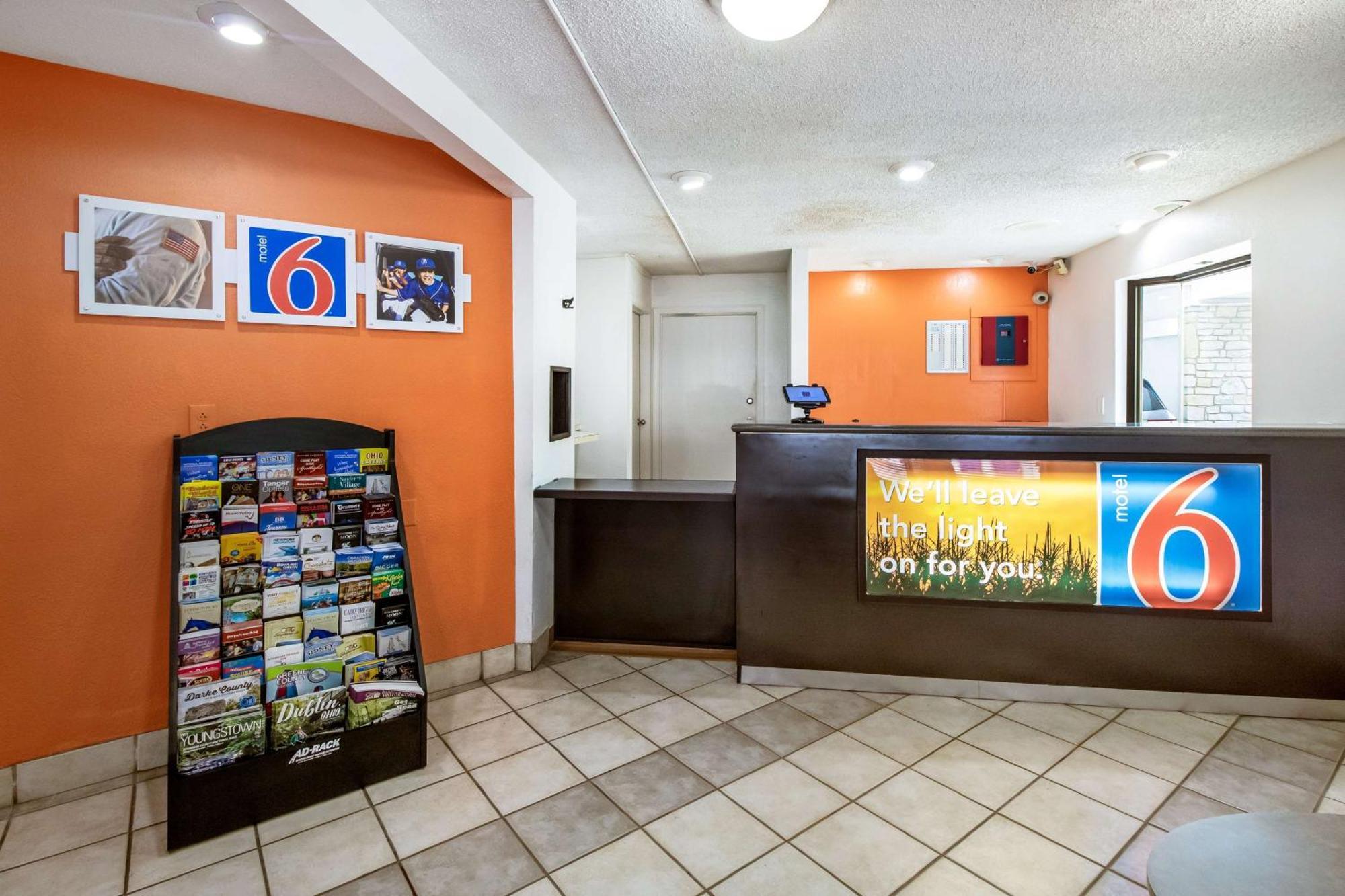 Motel 6-Dayton, Oh - Englewood Екстериор снимка
